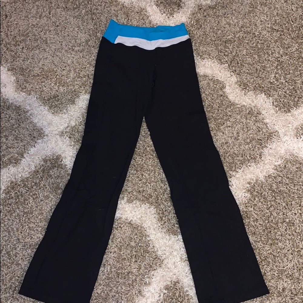 Boot cut lululemon leggings